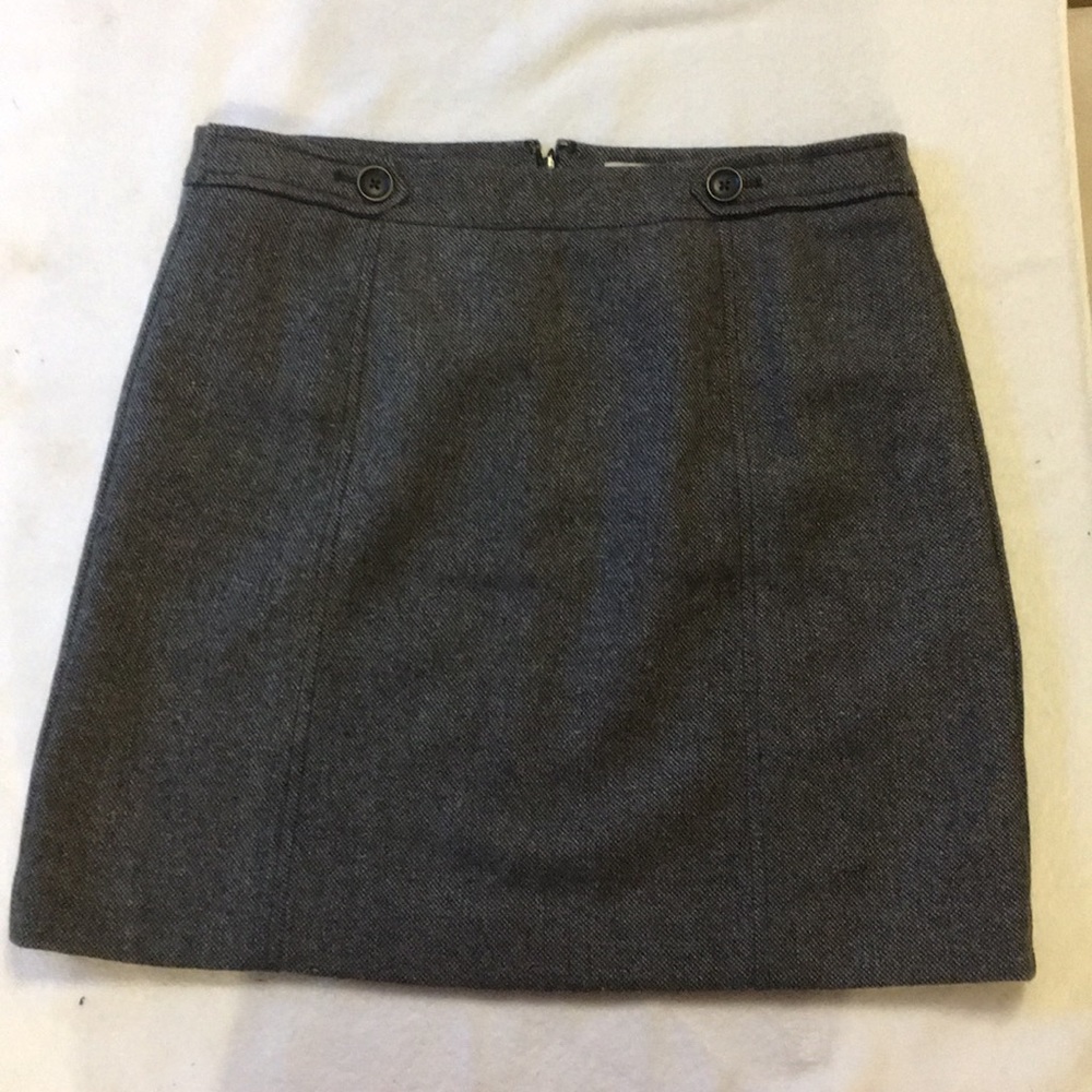LOFT grey skirt size 8